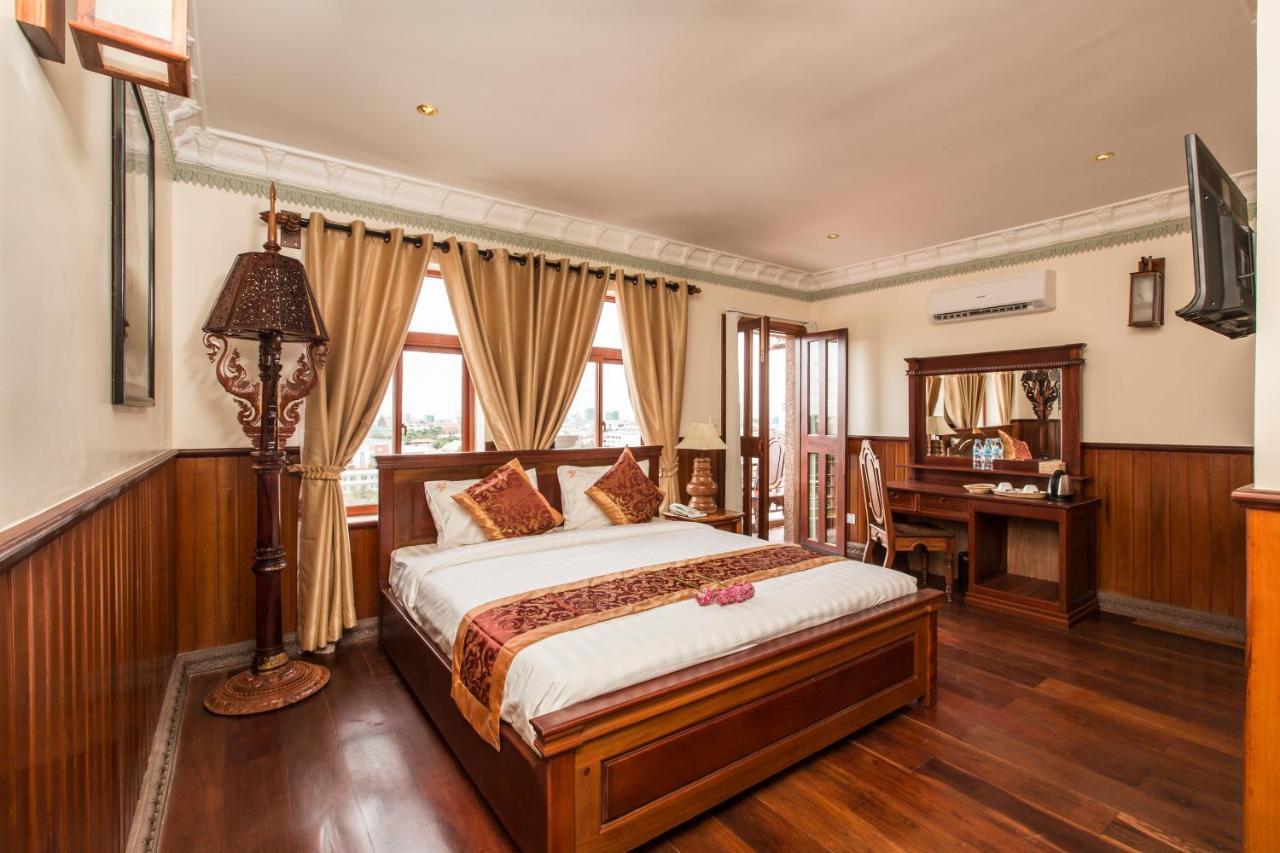 Superior Double Room,728613709:JPEG