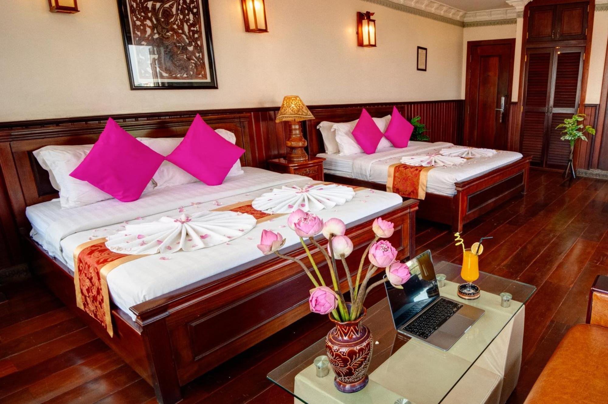 Premier Twin Room